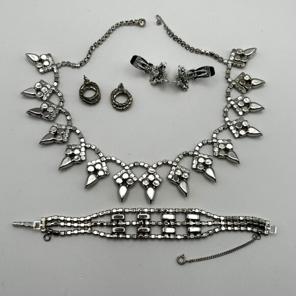 Vintage Rhinestone Jewelry Set Necklace Bracelet Earrings Bridal Prom Formal - Picture 12 of 12